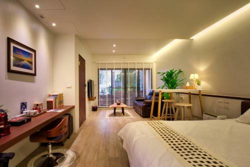 The Sunbeam Hideaway B&B