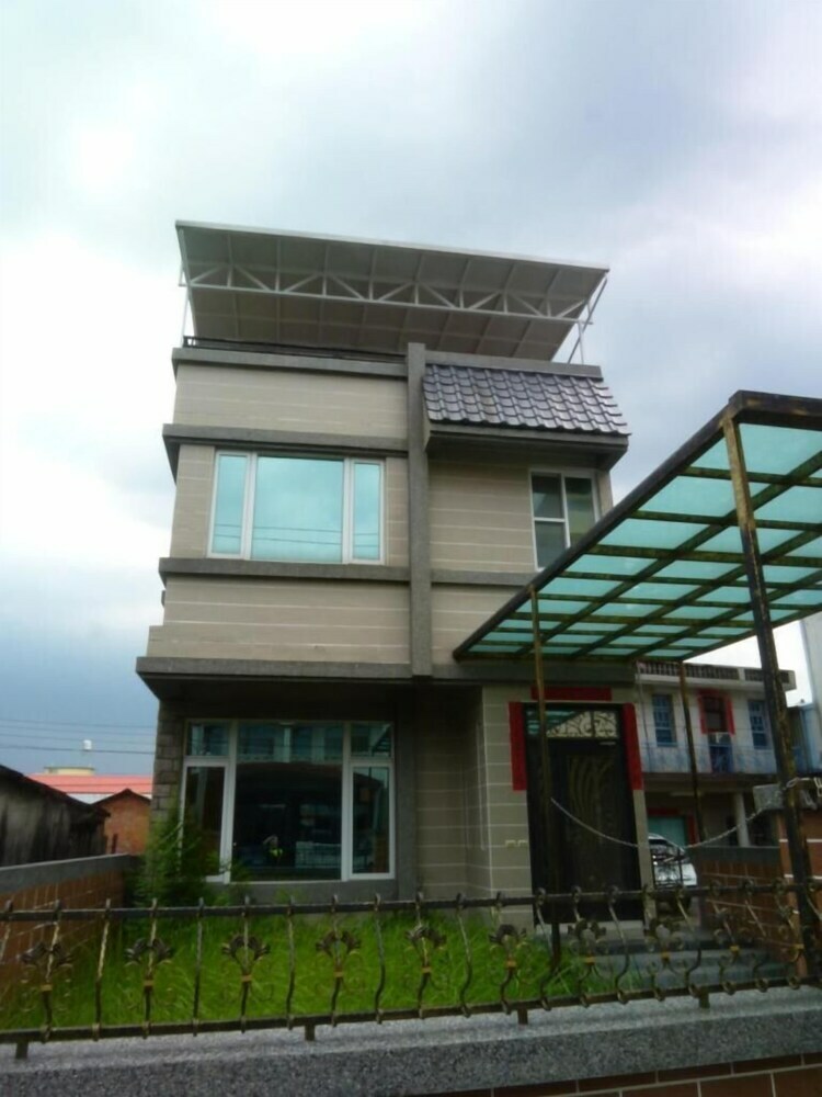 Bed & Breakfast Wish Enjoy Happy Homestay