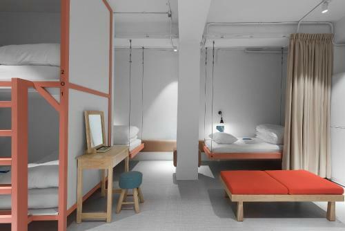 Tg Hostel - Stay Together