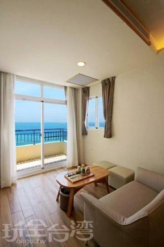 Taitung Sea Wall Homestay