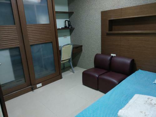 Hostal Kozzy Apartment