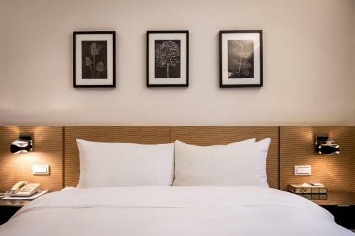 Royal Garden Hotel