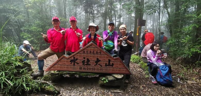 Lodge Dongguang Zhixing Homestay