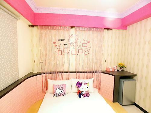 Fengjia Wonderland B&B