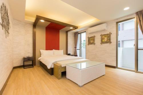 Hostal 17th Summer