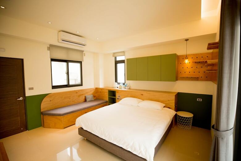 Over Sleep B&B