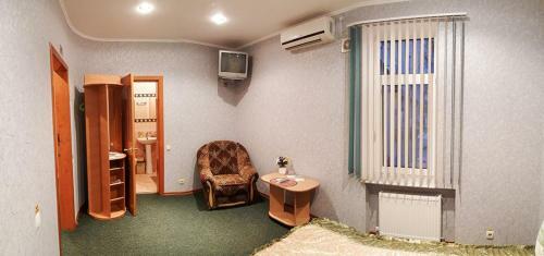Atrium Hotel