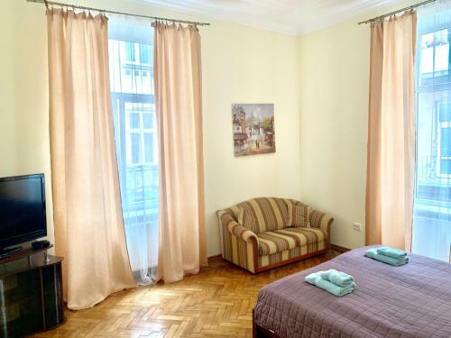 3 Rooms Apartments In The City Centr