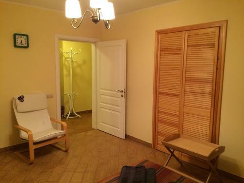 Tarnavsky Street Apartment