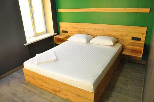 Full House Hotel & Capsule Hostel, Rivne