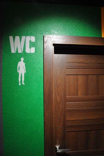 Full House Hotel & Capsule Hostel, Rivne