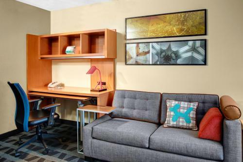 Hotel Towneplace Suites Fresno