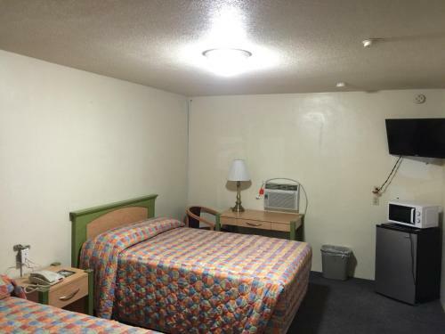 Hacienda Motel