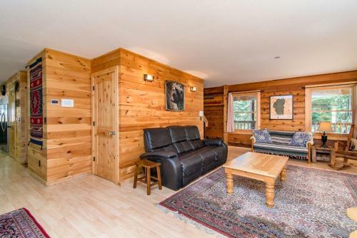 Cedar Log Cabin