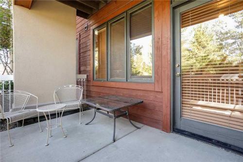 2103 Timberline Lodge, Trappeur's Crossing