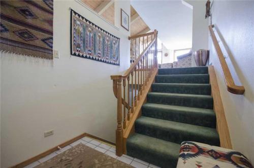 West Condominiums - W3531