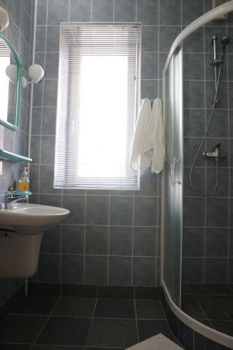 Linas Hotel