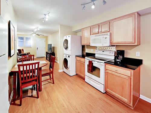 Apartamento Charming Duplex ? 2 Blocks To Forsyth Park Duplex