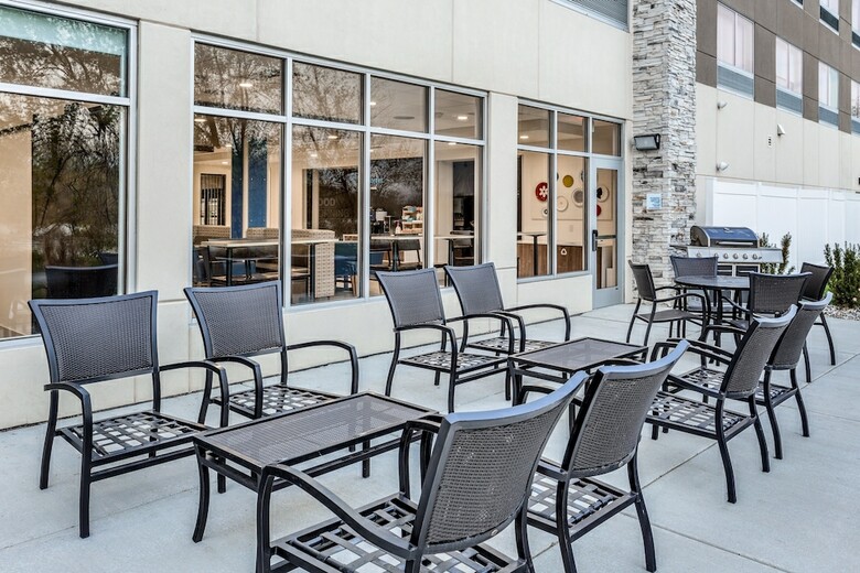 Hotel Holiday Inn Express & Suites Hammond