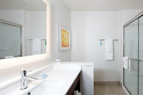 Hotel Holiday Inn Express East Peoria - Riverfront