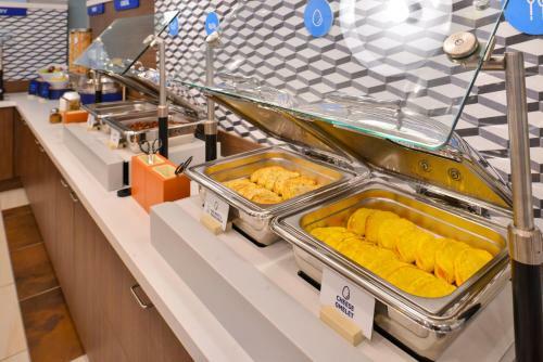 Hotel Holiday Inn Express East Peoria - Riverfront