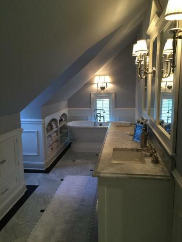 Beautiful Historic Home Close To Notre Dame