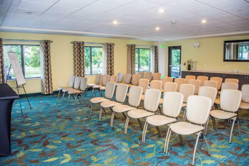 Hotel Candlewood Suites Overland Park