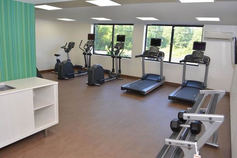 Hotel Holiday Inn Express & Suites Waterville - North