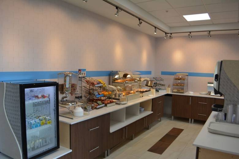 Hotel Holiday Inn Express & Suites Waterville - North