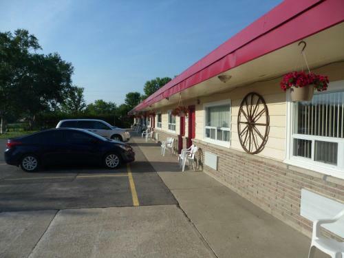 The Silver Birch Motel