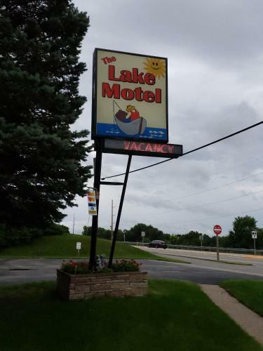 Posada Lake Motel