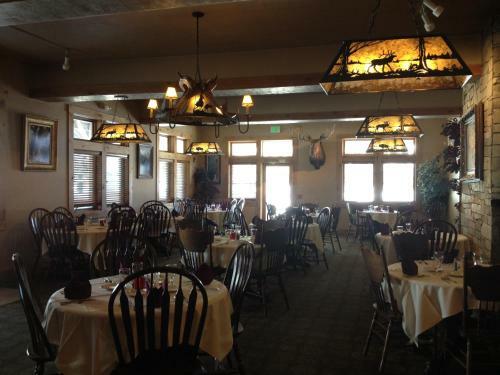Lodge Flying Saddle Resort And Steak House