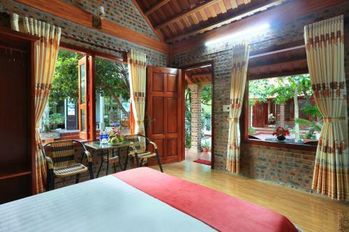 Tam Family Homestay