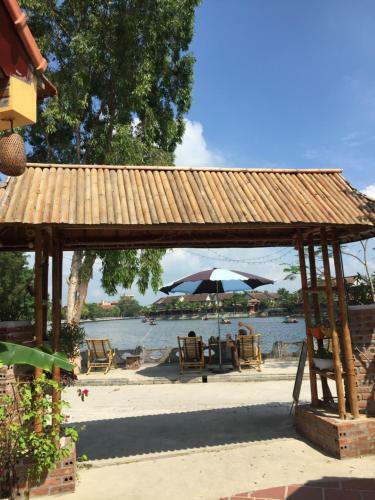 Tam Coc Lake View Homestay