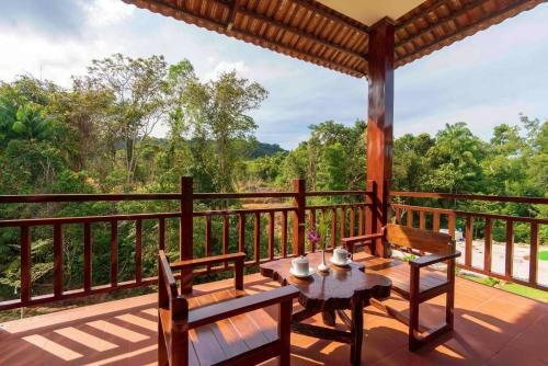 Hotel Phu Quoc Bambusa Resort