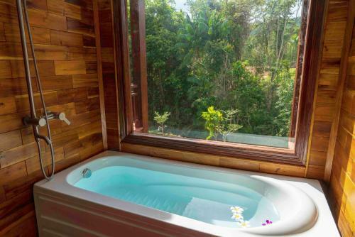 Hotel Phu Quoc Bambusa Resort