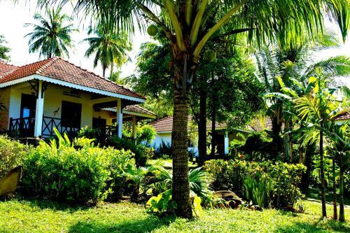 Hotel Phu Quoc Eco Beach Resort
