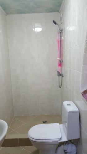 Hostal Guest House Monini