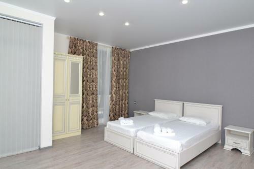 Hotel Apra