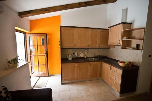 Hostal Bio Guesthouse Kmetija Toncevi