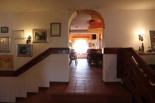 Hostal Gostilna Picerija Penzion Ajda