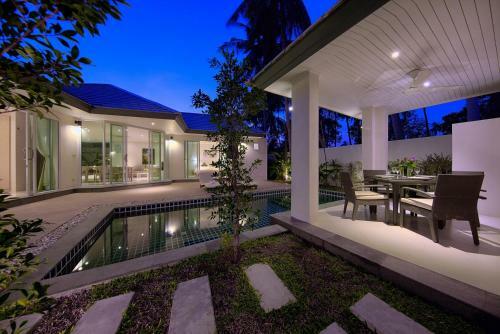 Lipa Talay See - 2 Bedroom Beach Side Villa