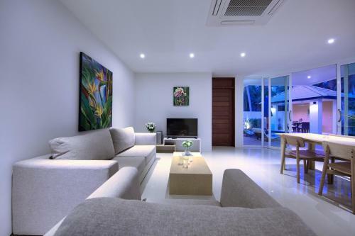 Lipa Talay See - 2 Bedroom Beach Side Villa