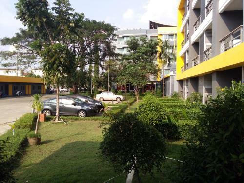 Hotel The Park 304 Executive Serviced Apartment