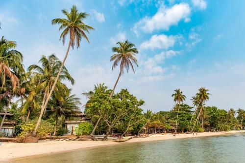 Hotel Koh Mak Ao Kao White Sand Beach