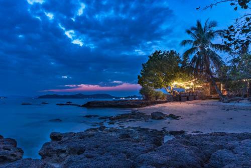 Hotel Koh Mak Ao Kao White Sand Beach