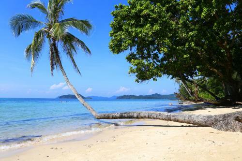Hotel Koh Mak Ao Kao White Sand Beach
