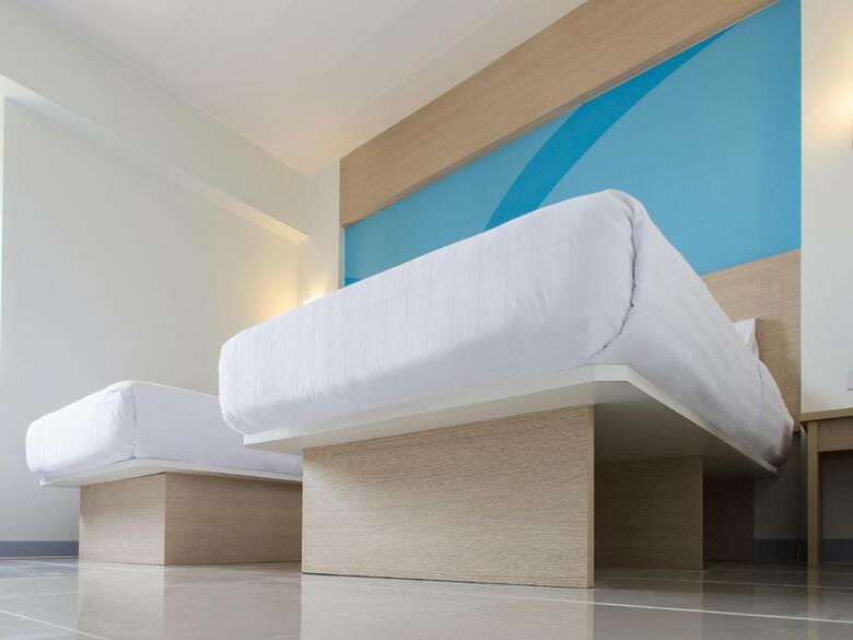 Hotel Hop Inn Nakhon Sawan