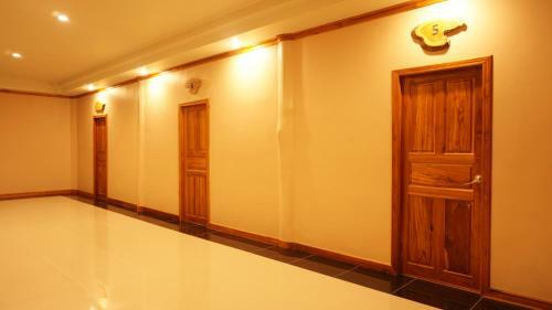 Albergue Thongphaphum River