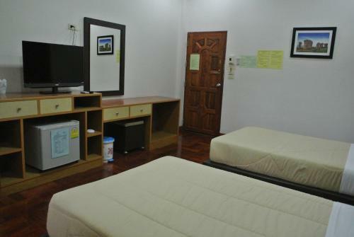Hotel Siam River Resort